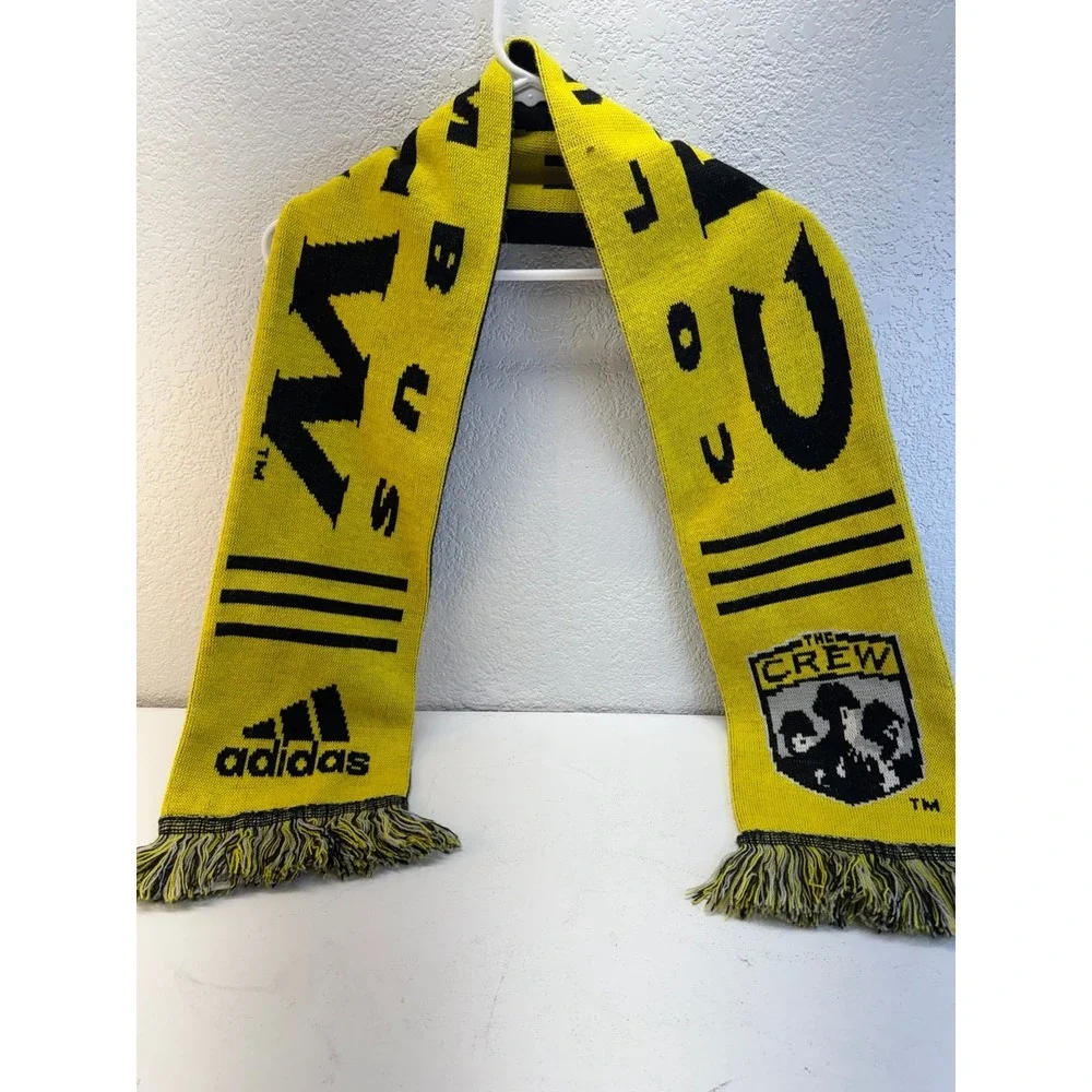 Adidas Columbus Crew MLS Soccer Scarf Black Yellow Knit Fringed Fan Scarf